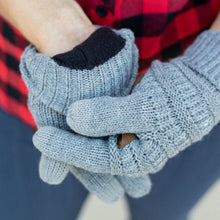 Load image into Gallery viewer, CC Fleece Lined Touchscreen Gloves