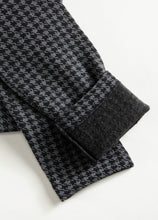 Load image into Gallery viewer, BRUSHED LINED LEGGINGS by Charlie Paige