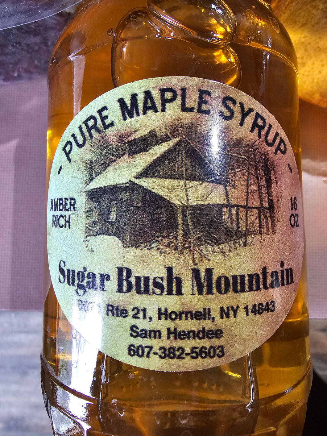 Sugar Bush Mountain Pure Maple Syrup (16 oz)