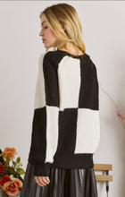 Load image into Gallery viewer, Black &amp; White Spliced Knit Sweater
